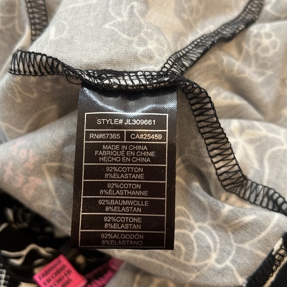 🩷Betsey Johnson Pretty in Punk🩷 - Picture 12 of 12